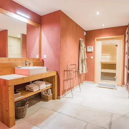 Chalet Les Ecureuils * Morzine